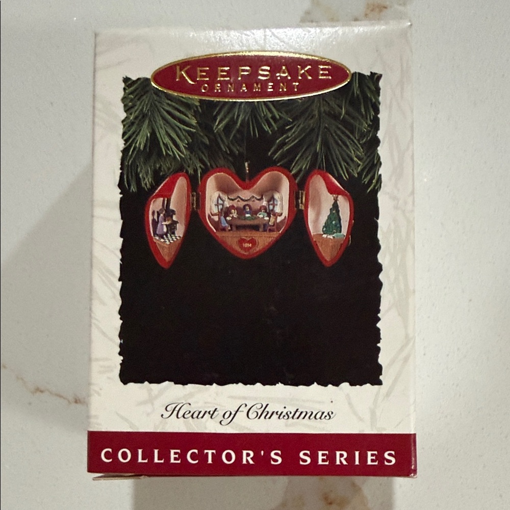 Hallmark Keepsake Ornament - Heart of Christmas 1994